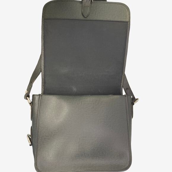 Louis Vuitton Taiga Andrei Messenger Bag Black Dark Gray Crossbody BA3017 France - Picture 9 of 16